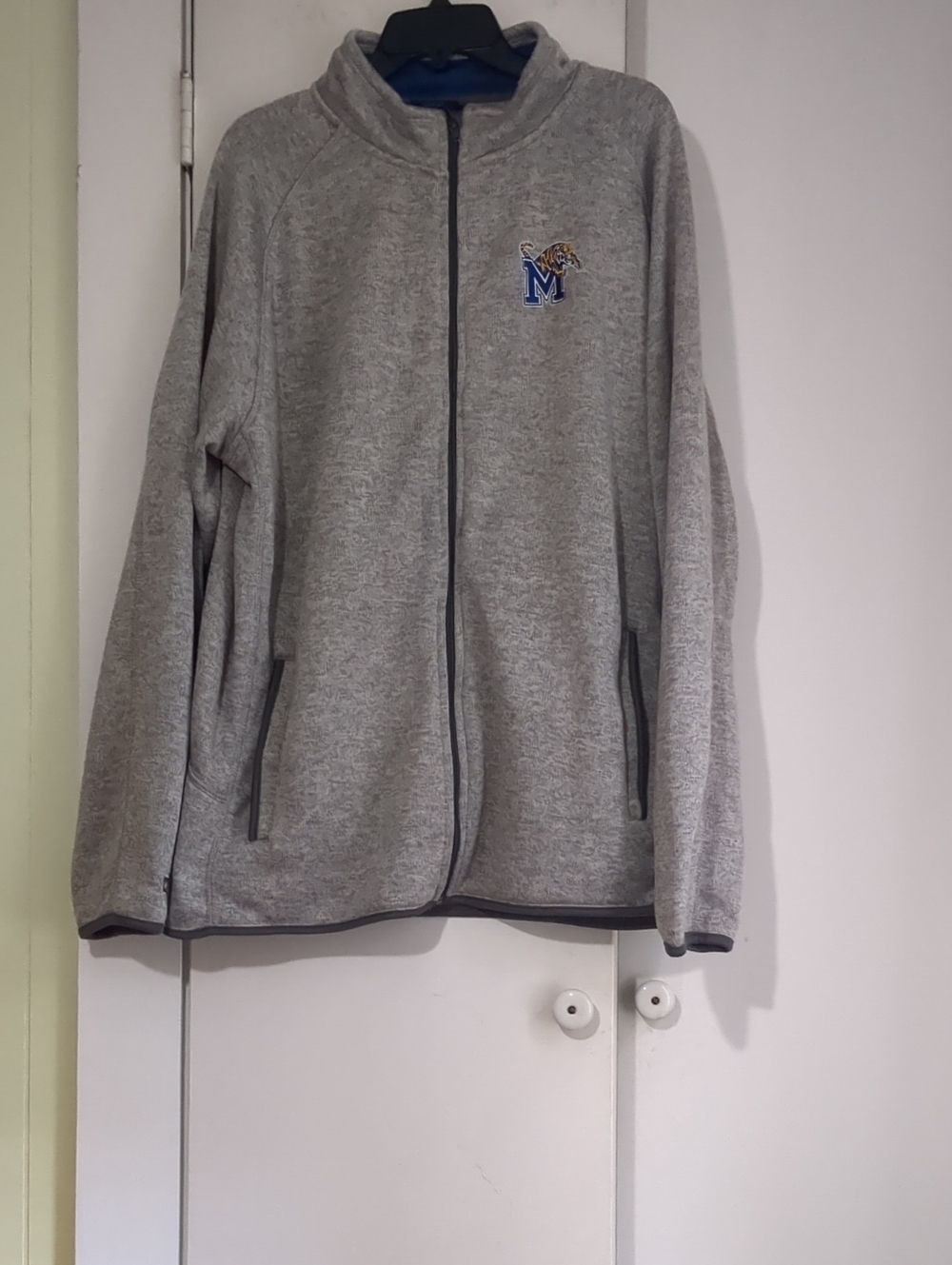 University Of Memphisn Colosseum Men's Gray Full Zip Sweater